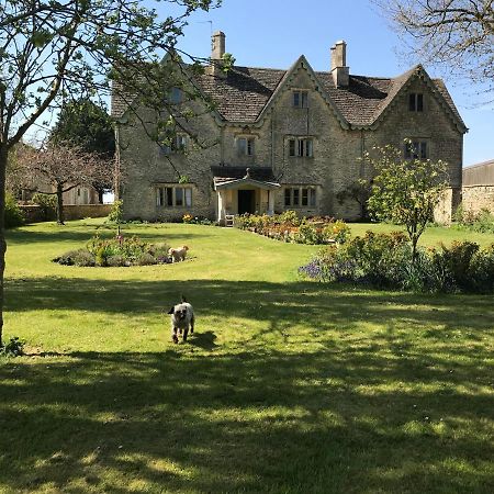Villa The Manor Farm Alderton à Chippenham  Extérieur photo