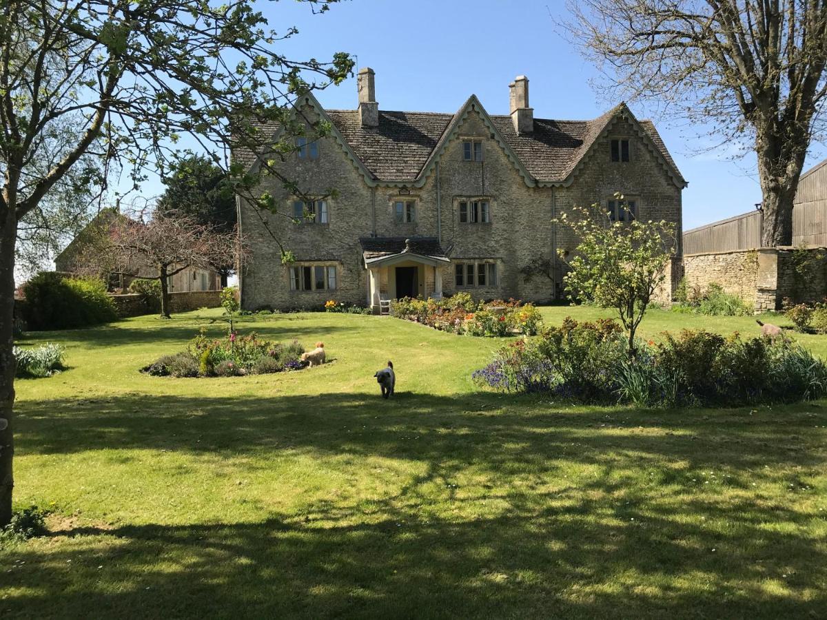 Villa The Manor Farm Alderton à Chippenham  Extérieur photo
